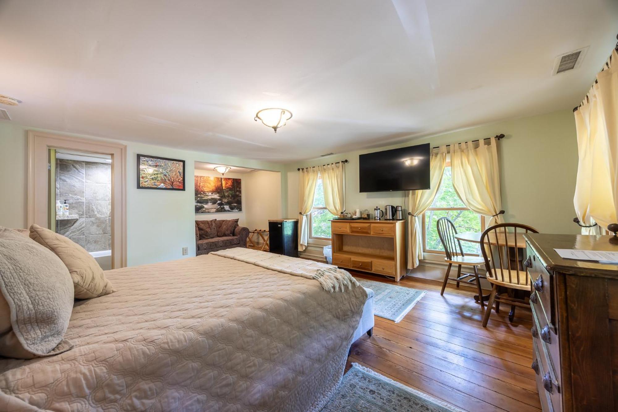 Bliss Point Farm And B&B, Llc Earlysville Buitenkant foto