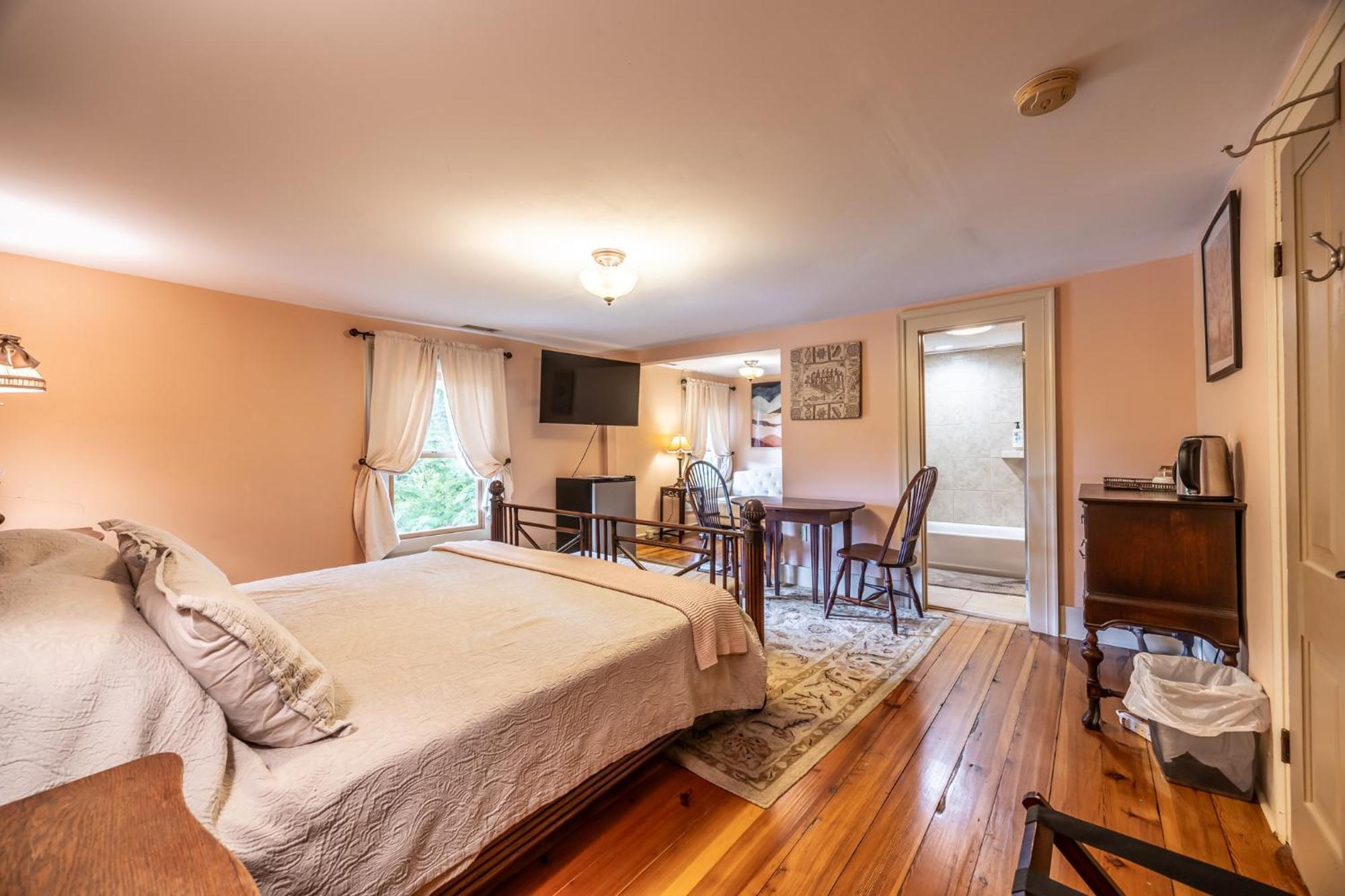 Bliss Point Farm And B&B, Llc Earlysville Buitenkant foto